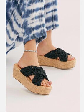 New Free People Highline Flatform Sandal size 8 MSRP: $128